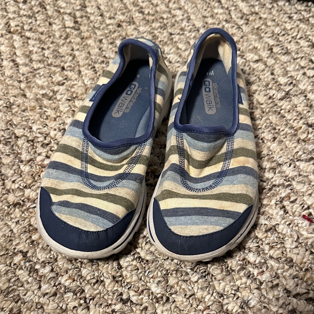 Women’s Skechers Striped GoWalk